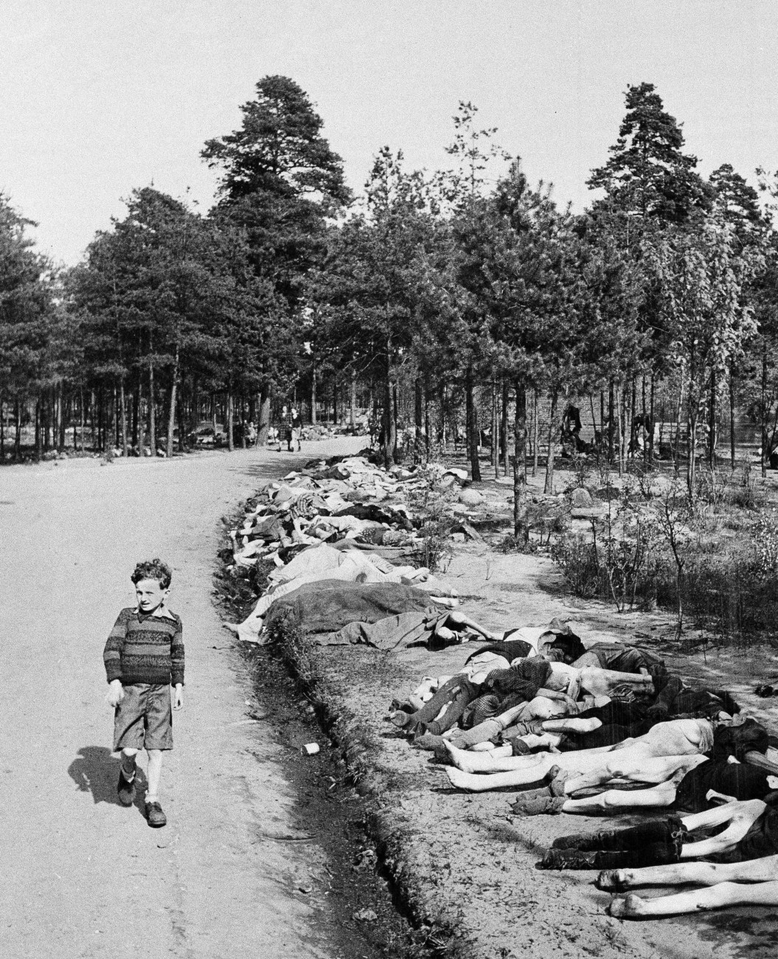 KZ Bergen-Belsen, 1945.