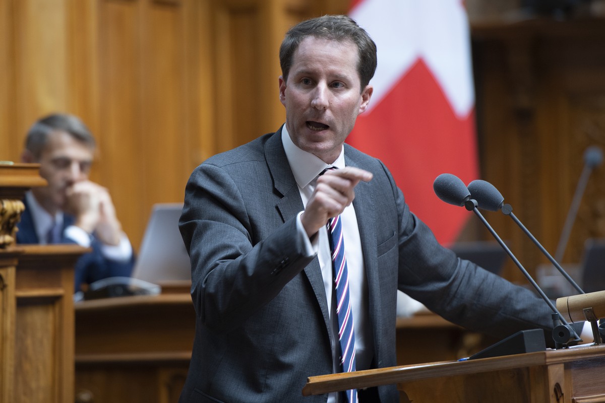 Thomas Aeschi, SVP-ZG, spricht an der Herbstsession der Eidgenoessischen Raete, am Donnerstag, 27. September 2018 im Nationalrat in Bern. (KEYSTONE/Anthony Anex)