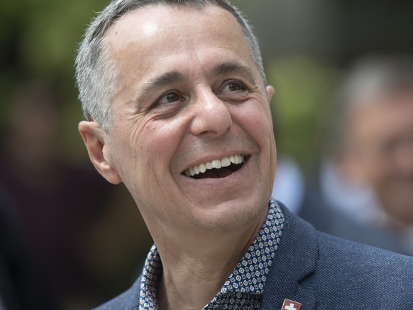 Bundesrat Ignazio Cassis waehrend der Bundesratsreise am zweiten Tag in Mendrisio, am Freitag, 1. Juli 2022. (KEYSTONE/Ti-Press/Pablo Gianinazzi)