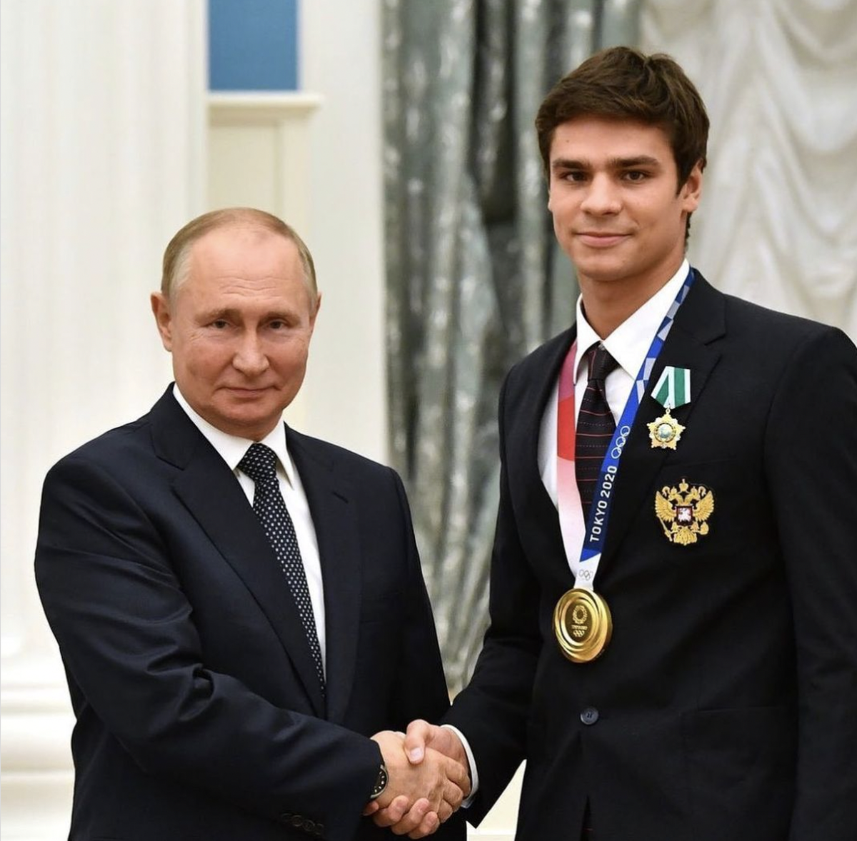 Le nageur avec le président russe. Une image publiée sur le compte Instagram du champion il y a cinq mois.