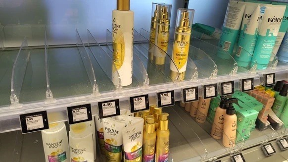 leere regale bei migros 27. april 2026 watson.ch/fr/