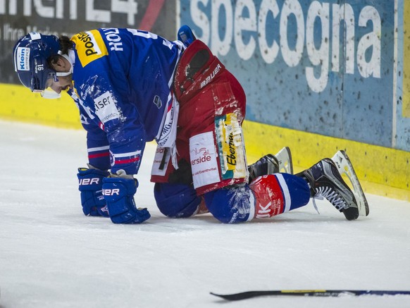 EHC Kloten Stuermer Denis Hollenstein waehrend dem Eishockey-Meisterschaftsspiel der National League zwischen dem EHC Kloten und dem HC Fribourg-Gotteron am Sonntag, 14. Januar 2018, in Kloten. (PPR/P ...