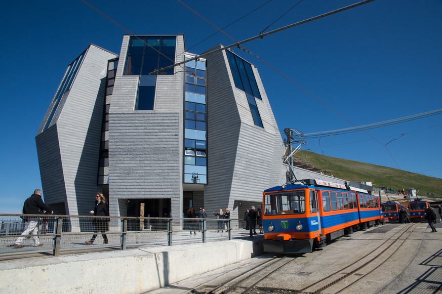 Der Suedtessiner Berg und beliebte Ausflugsort Monte Generoso, aufgenommen am Mittwoch, 29. Maerz 2017. Der Architekt Mario Botta hat im Beisein von Vertretern aus Politik und Wirtschaft sein juengste ...