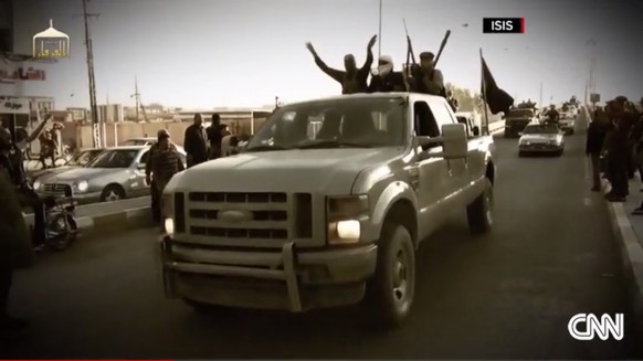 IS-Kämpfer beim Einmarsch nach Mosul.