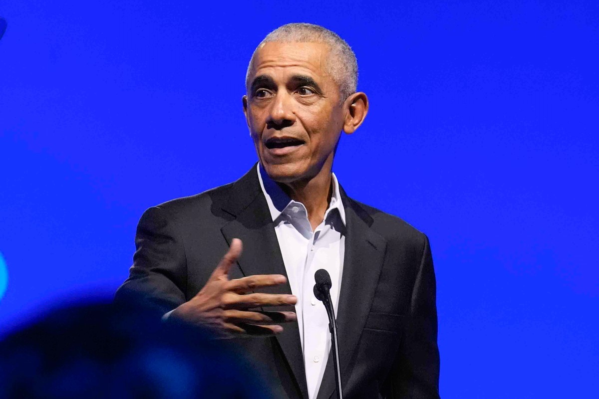 FILE - Former President Barack Obama speaks at the Obama Foundation Democracy Forum, Dec. 5, 2024, in Chicago. (AP Photo/Erin Hooley, File)
Barack Obama