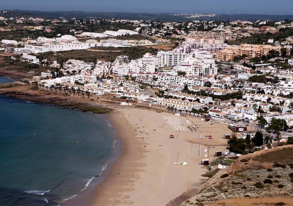 Praia da Luz an der portugiesischen Küste: Hier ist Maddie McCann 2007 verschwunden.