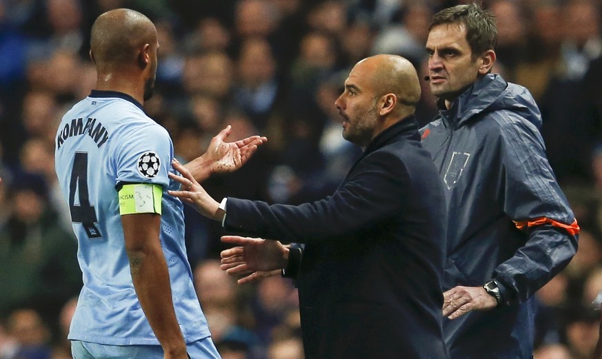 Gibt Pep Guardiola seine Anweisungen schon bald an City-Captain Vincent Kompany?