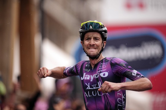 Harper Christopher of Team Jayco Alula winner of the stage on the finish line during the stage 20 of the Giro dItalia from Verres to Sestriere Via Lattea, Italy - Saturday, May 31, 2025. - cycling. PU ...