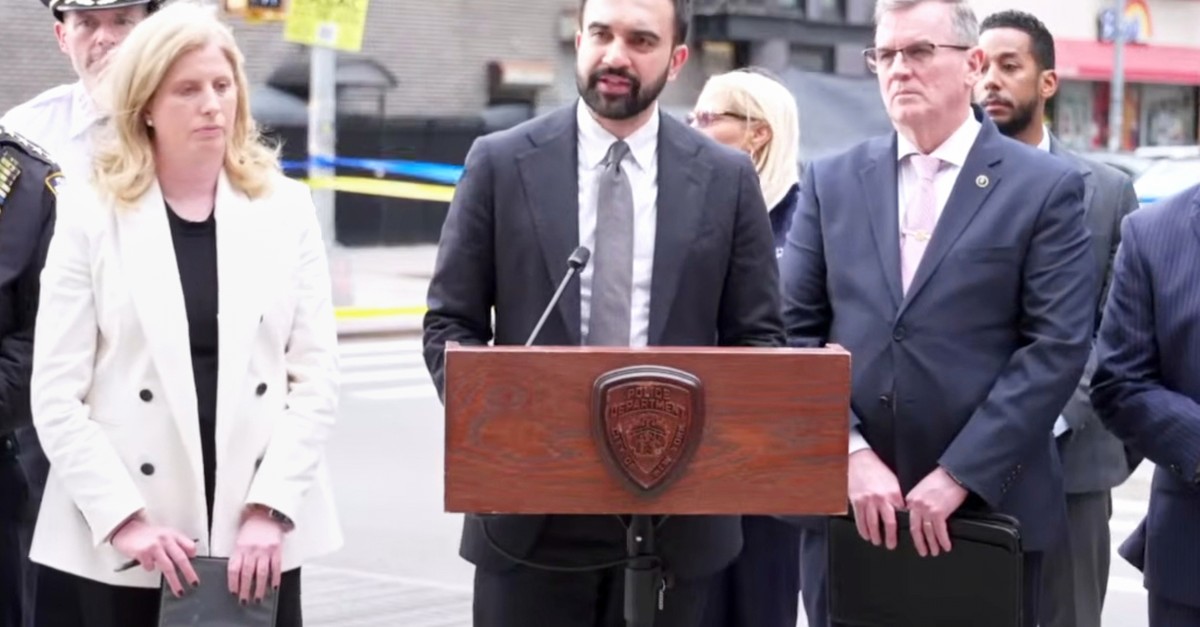 Im Kinderwagen getroffen: Baby durch Querschläger in New York getötet