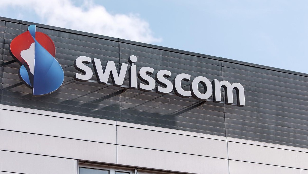 Conflit d'intérêts: un proche de Swisscom à la tête de la Comcom. Martin Bürki, partenaire de longue date de Swisscom, a été nommé à la tête de la Comcom, l'autorité de surveillance des télé ...