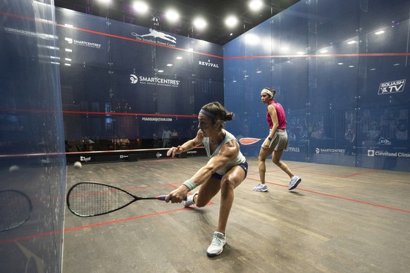 Amanda Sobhy, left, reaches for a shot against Nouran Gohar at the PSA Squash Tour Final in Toronto, Monday, June 23, 2025. (Chris Young/The Canadian Press via AP)
Canada PSA Tour Finals Squash