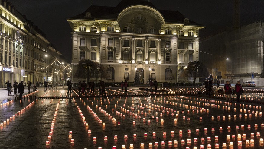 Mit der Aktion «Eine Million Sterne» rief die Caritas am&nbsp;14. Dezember 2013 in Bern&nbsp;zur Solidarität gegenüber Armut Betroffener auf.&nbsp;