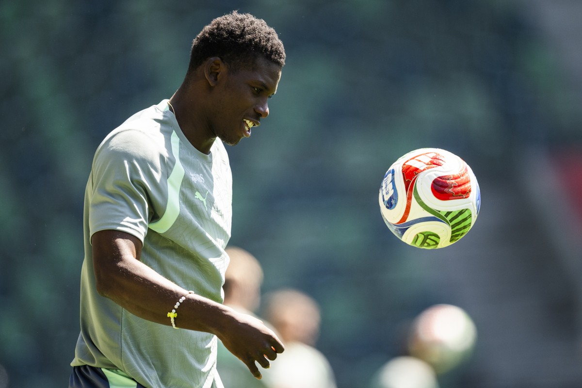 Breel Embolo im Training beim WM26 Pre-Camp in St. Gallen am Donnerstag, 28. Mai 2026. (KEYSTONE/Gian Ehrenzeller)