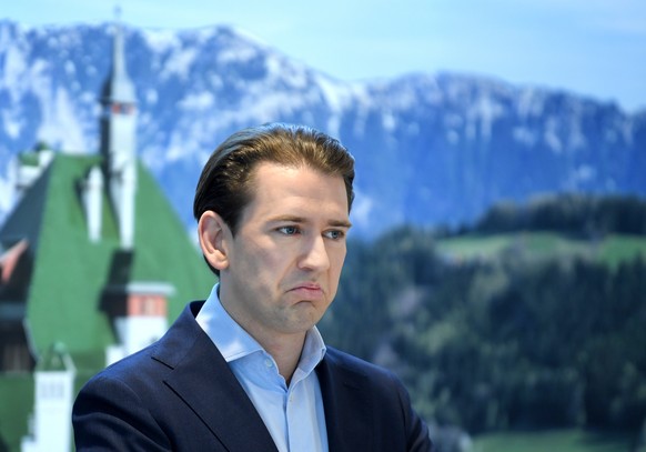 ABD0029_20210517 - TULBINGERKOGEL - �STERREICH: Bundeskanzler Sebastian Kurz (�VP) im Rahmen einer PK mit dem Titel &quot;Gastgeber f�r �ffnung bereit&quot; am Montag, 17. Mai 2021, am Tulbingerkogel. ...