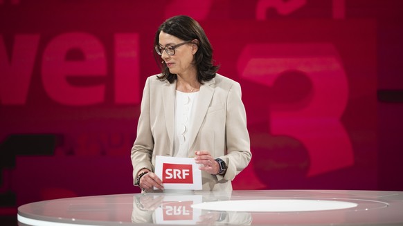 ARCHIVBILD ZUM ANGEKUENDIGTEN RUECKTRITT VON SRF-DIREKTORIN NATHALIE WAPPLER --- SRF-Direktorin Nathalie Wappler, spricht an einer Medienkonferenz ueber das Programm fuer das Jahr 2022 im Fernsehstudi ...