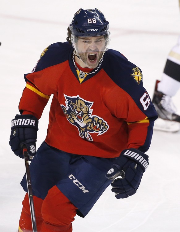 Florida Panthers right wing Jaromir Jagr (68) reacts after a play during the first period of an NHL hockey game against the Pittsburgh Penguins, Monday, Feb. 15, 2016 in Sunrise, Fla. (AP Photo/Wilfre ...