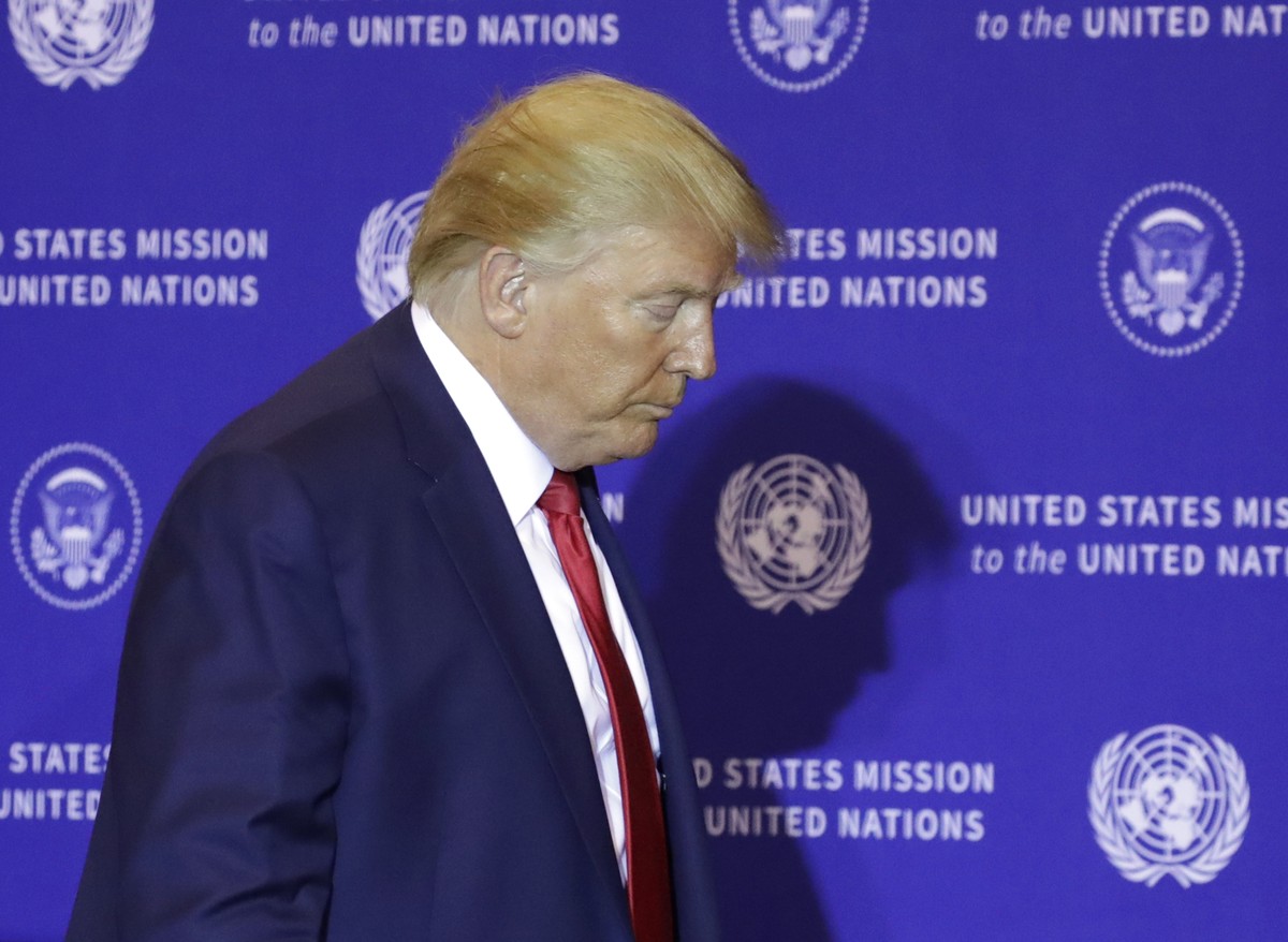 epaselect epa07869805 US President Donald J. Trump prepares to leave the room after a press conference being held on the sidelines of the opening of the 74th session of the United Nations General Asse ...