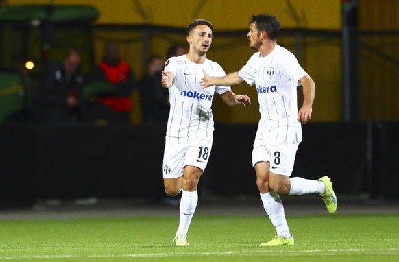 Zurich&#039;s Donis Avdijaj and Adrian Guerrero celebrate their team&#039;s goal during Europe League group A soccer match between Bodo/Glimt and FC Zurich in Bodo, Norway, Thursday, Sept. 15, 2022. ( ...