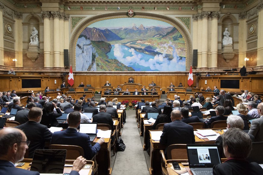 Parlamentarier debattieren am ersten Tag der Wintersession der Eidgenoessischen Raete, am Montag, 26. November 2018 im Nationalrat in Bern. (KEYSTONE/Anthony Anex)