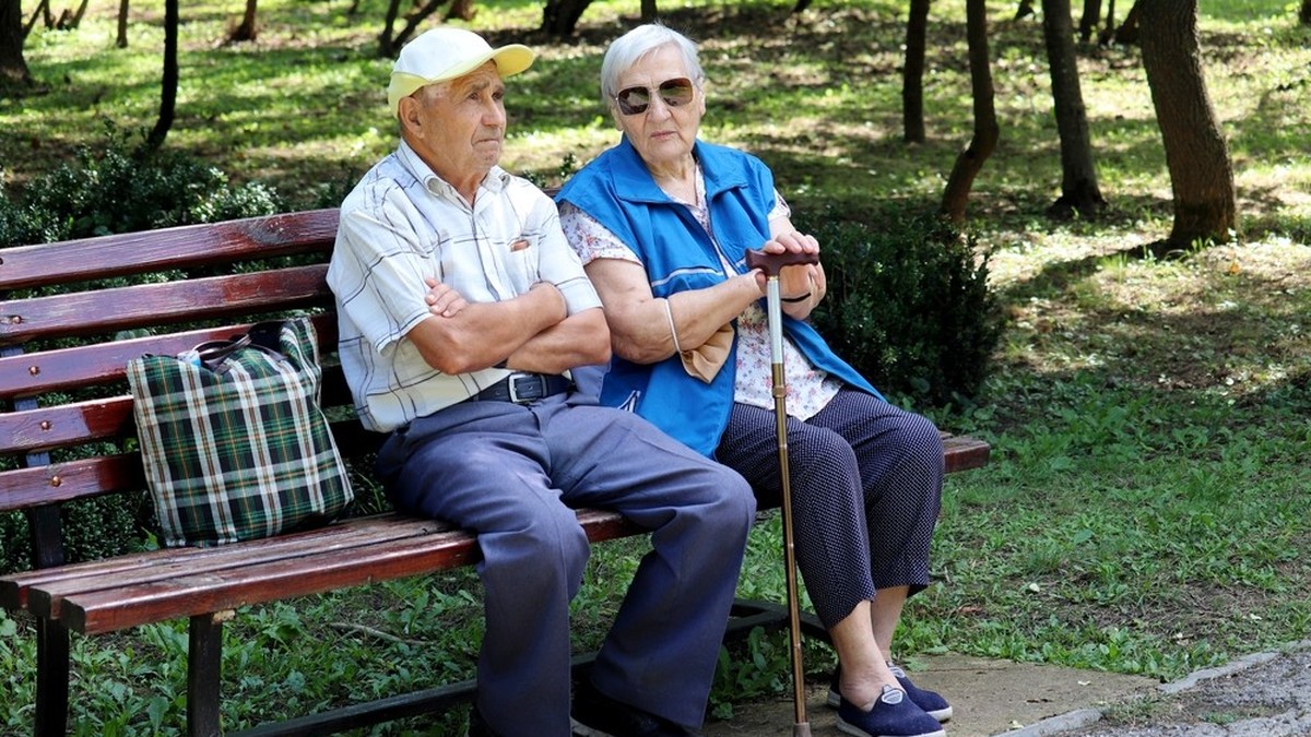 Renten-aus-der-Pensionskasse-und-der-AHV-sinken-weiter