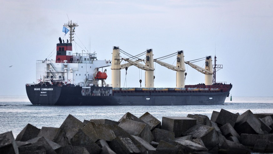 The Brave Commander bulk carrier makes its way from the Pivdennyi Seaport near Odesa, Ukraine, Tuesday, Aug. 16, 2022. According to Ukraine&#039;s Ministry of Infrastructure, the ship under Lebanon&#0 ...