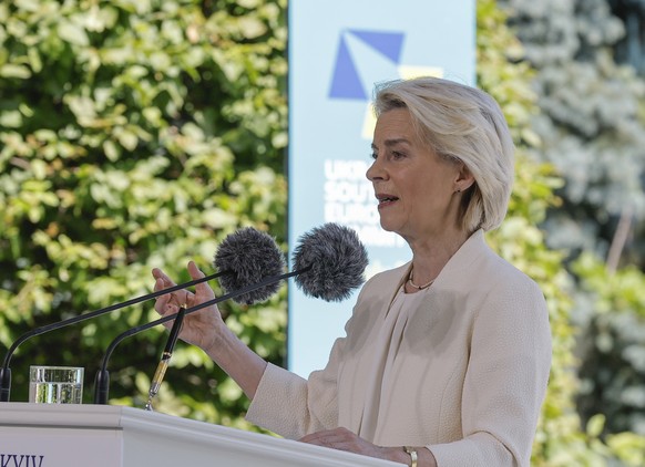 epa13113260 European Commission President Ursula Von der Leyen speaks during a joint press conference with Ukrainian President Volodymyr Zelensky (not pictured) in Kyiv, Ukraine, 15 July 2026. Ursula  ...