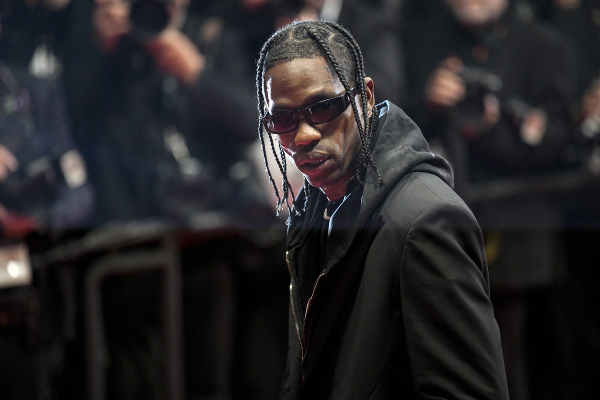 Travis Scott poses for photographers upon arrival at the premiere of the television series 'The Idol' at the 76th international film festival, Cannes, southern France, Monday, May 22, 2023.  ...