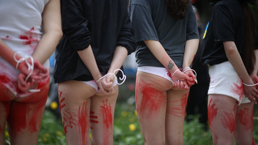 Sexual violence and increasing miscarriages – how women are threatened in war