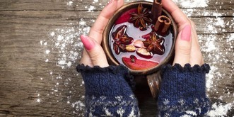 Glühwein. Schon klar. Ihr wollt jetzt alle Glühwein. Also gut – hier die Rezepte
