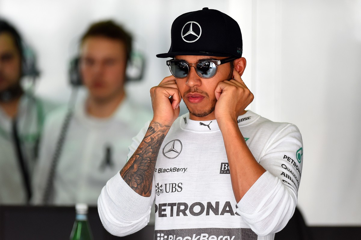 Lewis Hamilton: Im ersten Training ausgefallen, im zweiten mit Bestzeit.