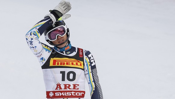 epa07376823 Andre Myhrer of Sweden reacts in the finish area during the first run of the men&#039;s Slalom race at the FIS Alpine Skiing World Championships in Are, Sweden, 17 February 2019. EPA/VALDR ...