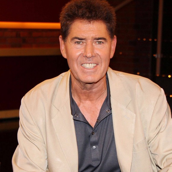 Jack White ist im Alter von 85 Jahren gestorben Jack White, der Musikproduzent bei der Aufzeichnung der ZDF-Talkshow M.Lanz in Hamburg am 18.08.2010 *** Jack White is at Age from 85 Years Died Jack Wh ...