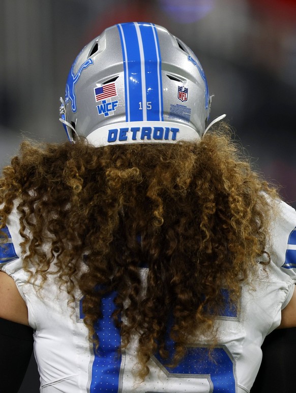 NFL, American Football Herren, USA Detroit Lions at Baltimore Ravens Sep 22, 2025 Baltimore, Maryland, USA Detroit Lions linebacker Grant Stuard 15 practices before the game against the Baltimore Rave ...