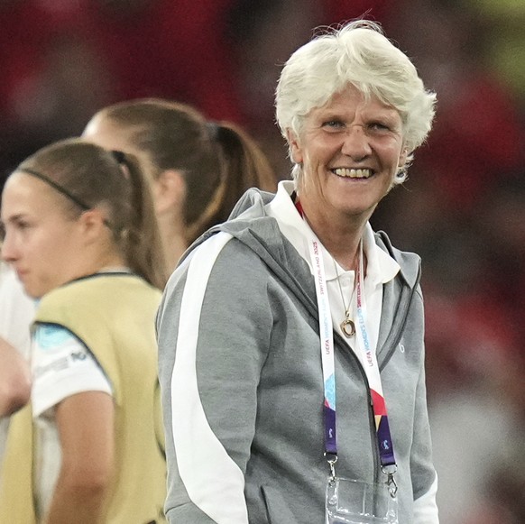 Switzerland head coach Pia Sundhage smiles at the end of the Euro 2025, group A, soccer match between Finland and Switzerland at Stade de Geneve in Geneva, Switzerland, Thursday, July 10, 2025. (AP Ph ...