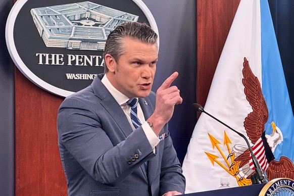 Defense Secretary Pete Hegseth speaks to members of the media during a press briefing at the Pentagon in Washington, Thursday, April 16, 2026. (AP Photo/Kevin Wolf)
Pentagon US Iran
