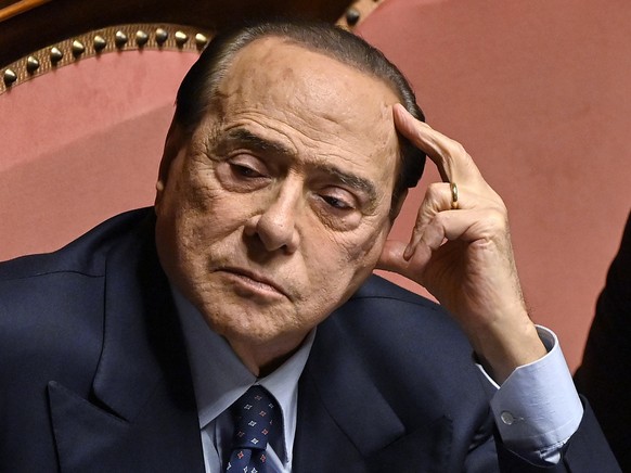 epa10267495 Leader of Forza Italia Silvio Berlusconi ahead of a confidence vote for the new government, at the Senate in Rome, Italy, 26 October 2022. EPA/RICCARDO ANTIMIANI