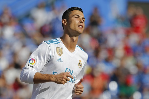 Real Madrid&#039;s Cristiano Ronaldo looks on during a Spanish La Liga soccer match between Getafe and Real Madrid at the Coliseum Alfonso Perez in Getafe, Spain, Saturday, Oct. 14, 2017. (AP Photo/Pa ...