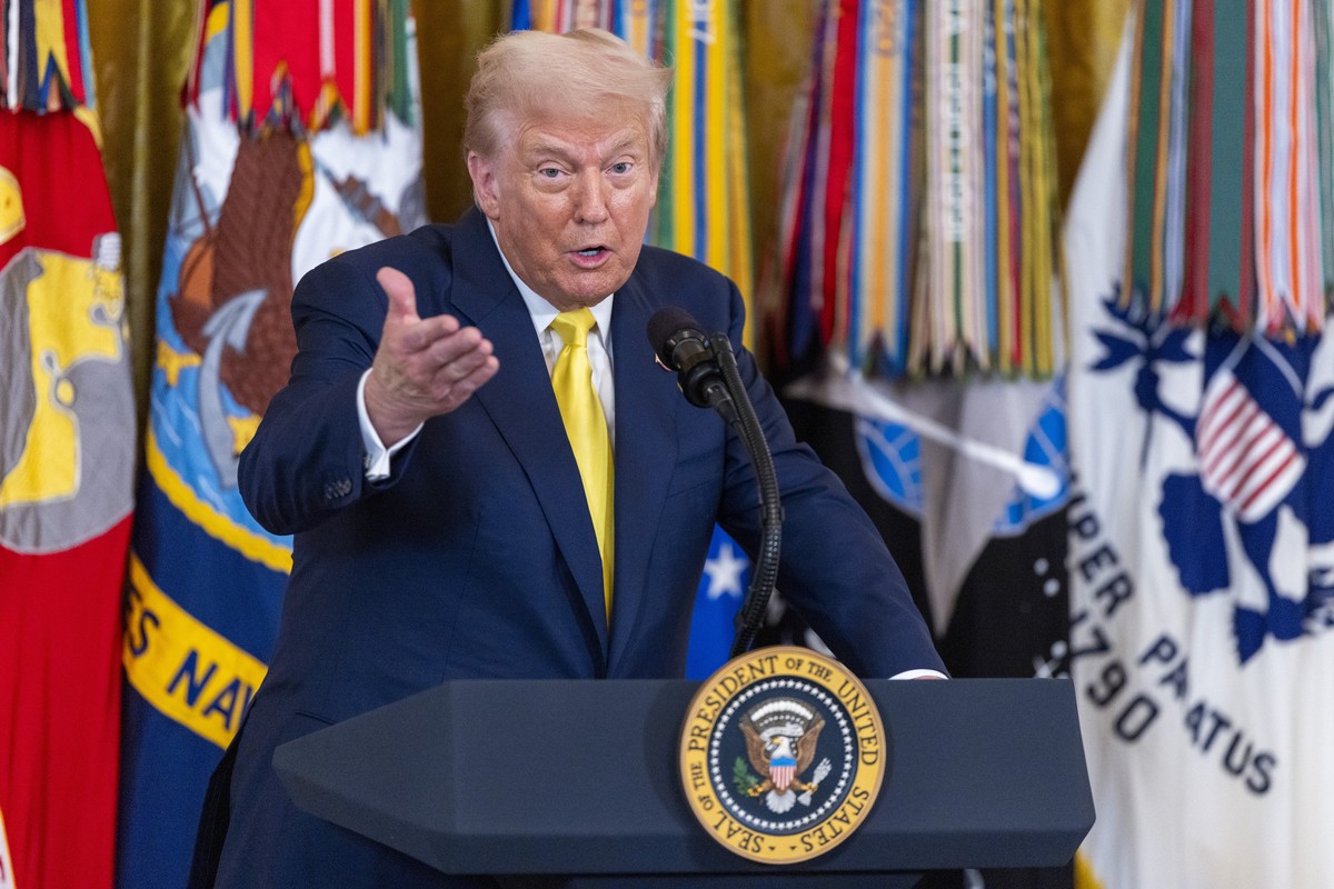 epa12289061 US President Donald Trump delivers remarks during a ceremony to honor National Purple Heart Day in the East Room of the White House in Washington, DC, USA, 07 August 2025. 07 August is Nat ...