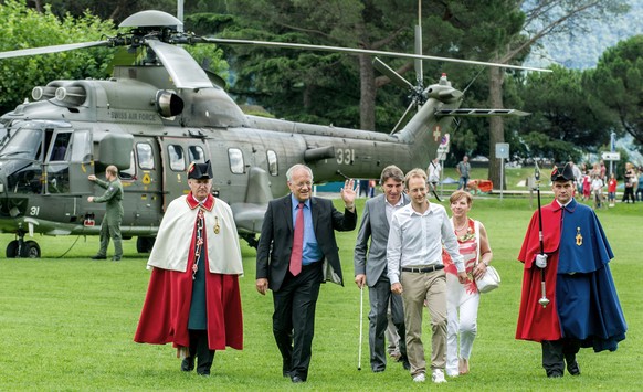 Johann Schneider-Ammann flog 2014 mit dem Superpuma zur Bundesfeier nach Melide.