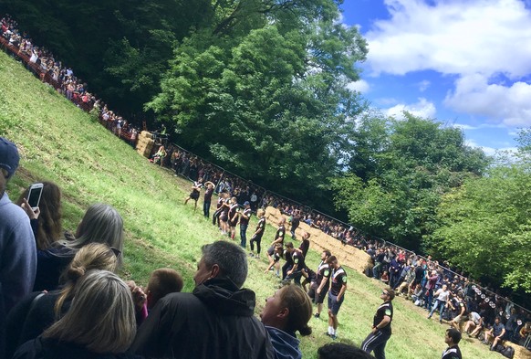 cooper's hill cheese rollig käse gloucestershire england 2019 baroni