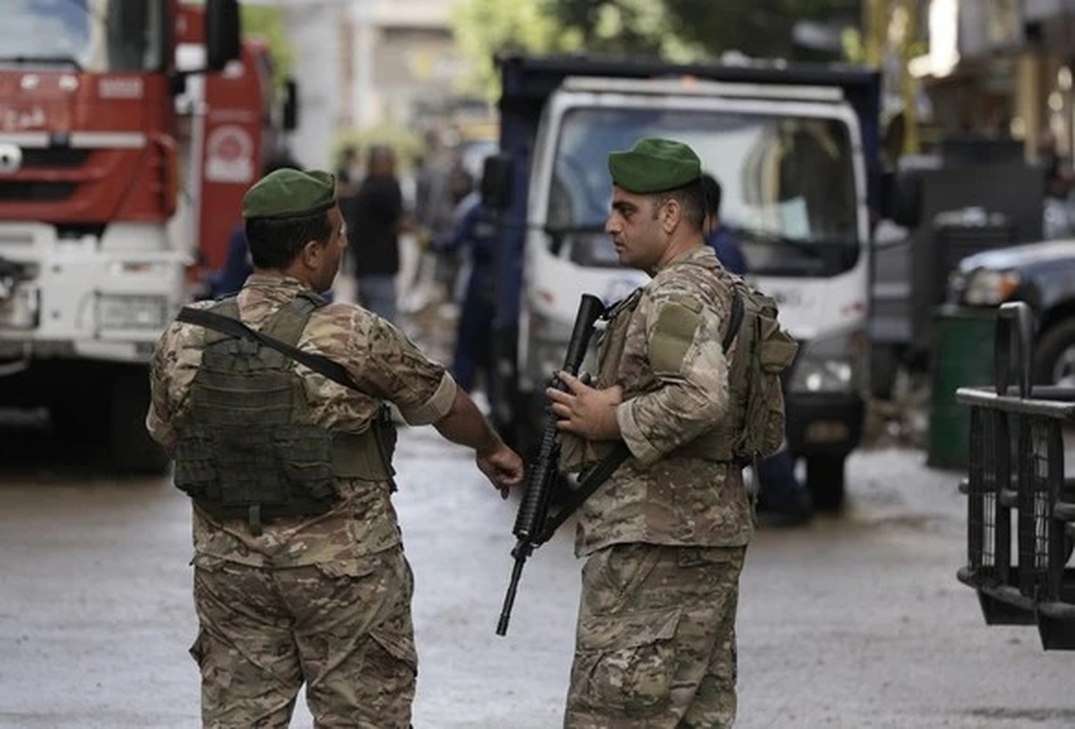 Libanon Lebanon soldier soldiers Soldat Soldaten Checkpoint army Armee