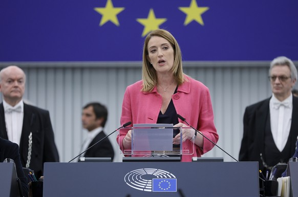 epa11297259 European Parliament President Roberta Metsola (C) delivers a speech during a formal sitting on the 20th anniversary of the 2004 EU Enlargement at the European Parliament in Strasbourg, Fra ...