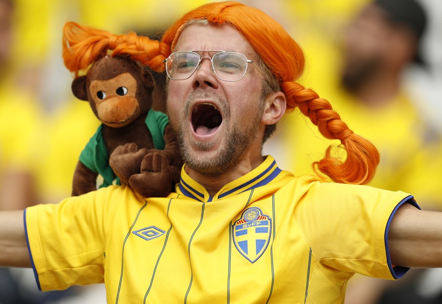 Allez, allez! So bunt zeigen sich die Fans der 24 EM-Teilnehmer in Frankreichs Stadien