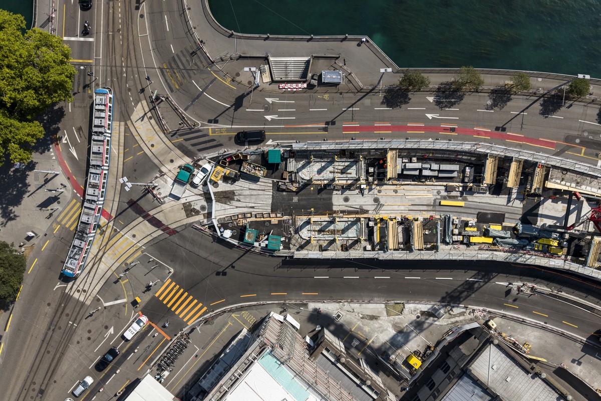 KEYPIX - Ansicht auf die Baustelle der Tramhaltestelle Bahnhofquai Hauptbahnhof am Montag, 3. August 2026 in Zuerich. (KEYSTONE/Claudio Thoma)