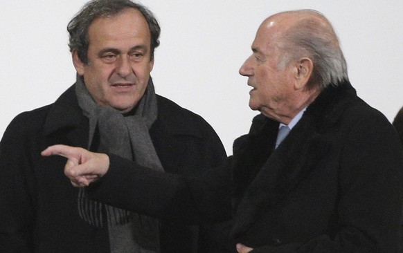 Michel Platini will mit Al Hussein Blatter vom Thron stürzen.&nbsp;