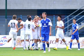 Zweite Vaduzer Glückseligkeit in der 59. Minute: Florian Stahels Treffer wird als Eigentor von Surma gewertet.