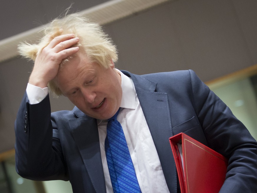 epaselect epa05965532 British Foreign Secretary Boris Johnson arrives for an EU Foreign Affairs ministers council meeting, in Brussels, Belgium, 15 May 2017. The council &#039;will take stock of the i ...