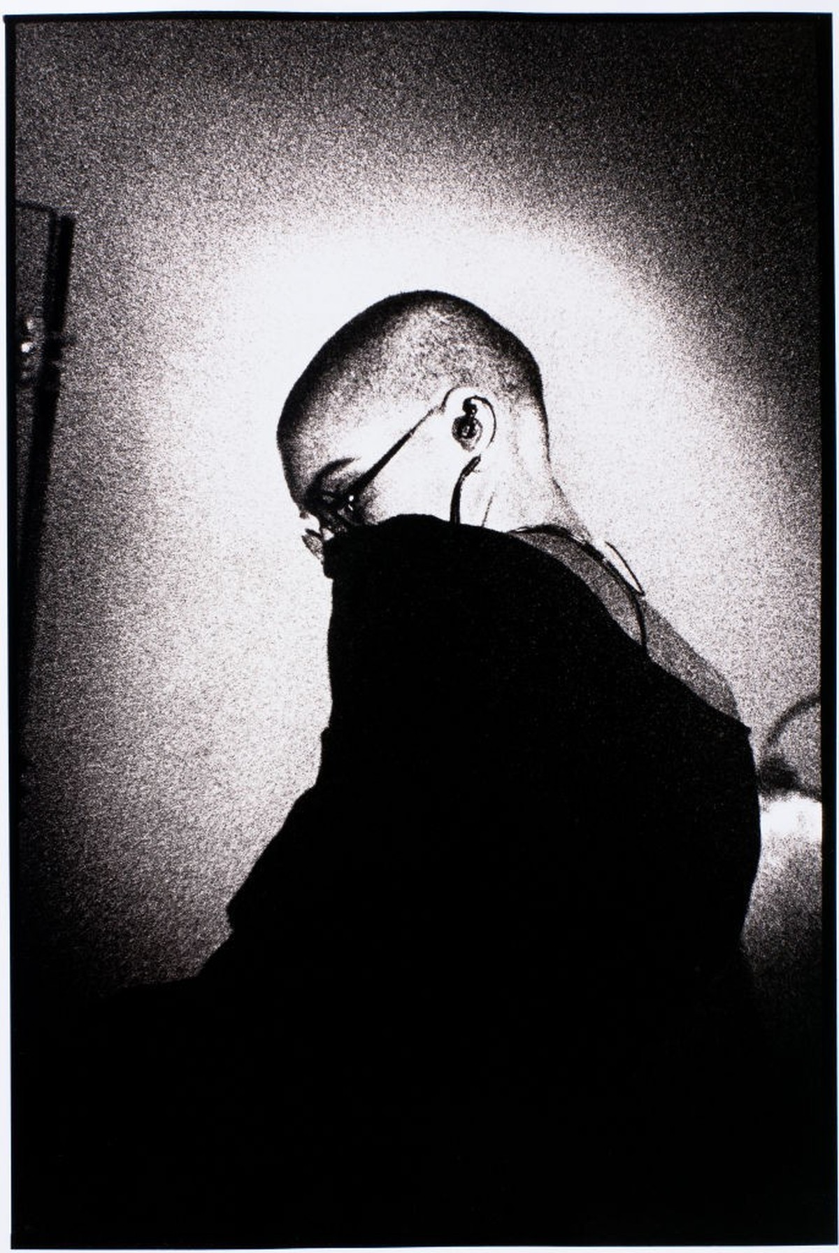 Sinead O'Connor, performing on stage, Ahoy, Rotterdam, Netherlands, 30th October 1990. (Photo by Niels van Iperen/Getty Images)
