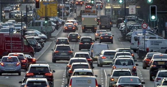 FILE -- Cars drive on the &#039;Strasse des 17. Juni&#039; (Street of June 17) in Berlin, Germany, Wednesday, March 9, 2022. U.N. Secretary-General Antonio Guterres says countries scrambling to replac ...