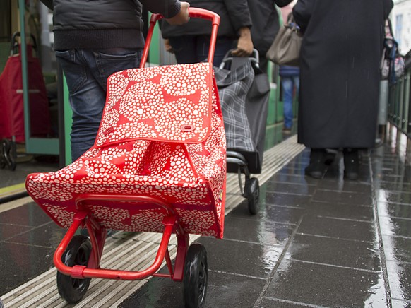 Der private Konsum sollte nur noch um 1.3 Prozent zulegen, schätzt die KOF.